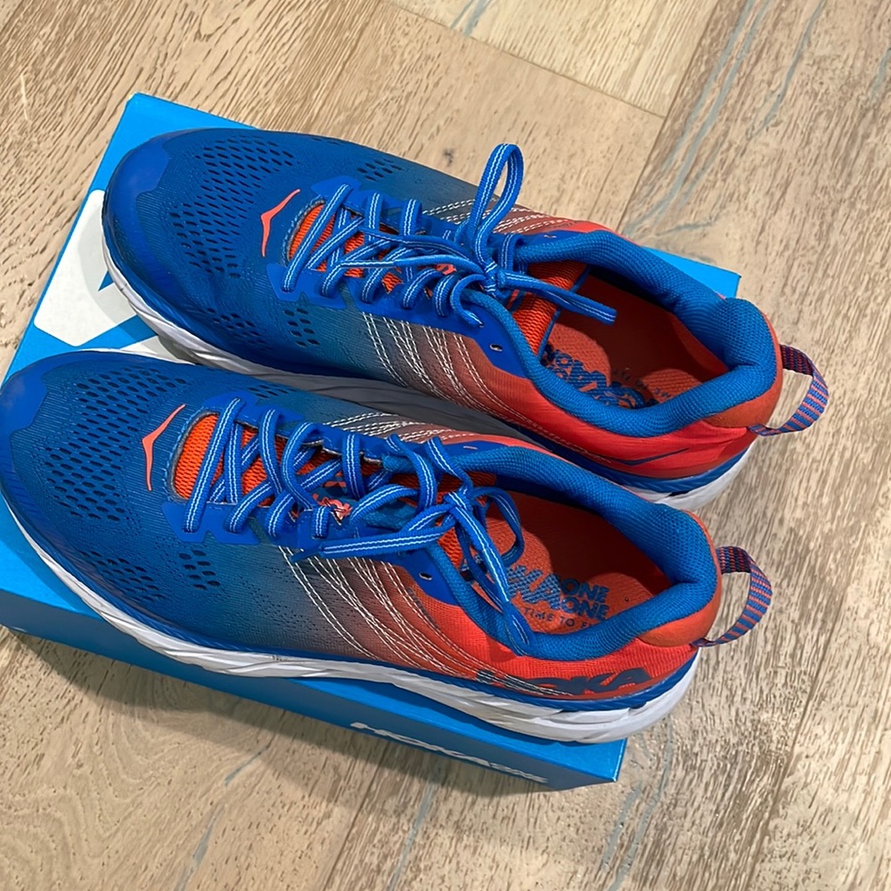 Hoka One One Clifton 6 running shoe, 8.5 wide